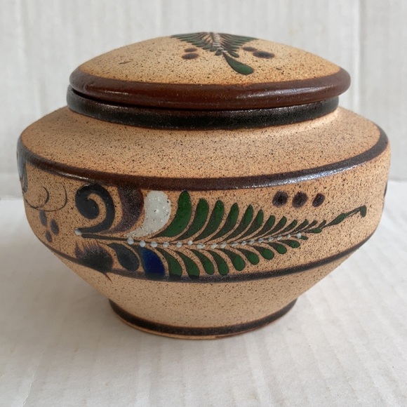 Netz Pottery Mexico Tonala fern leaf covered trinket dish bowl - Picture 4 of 15